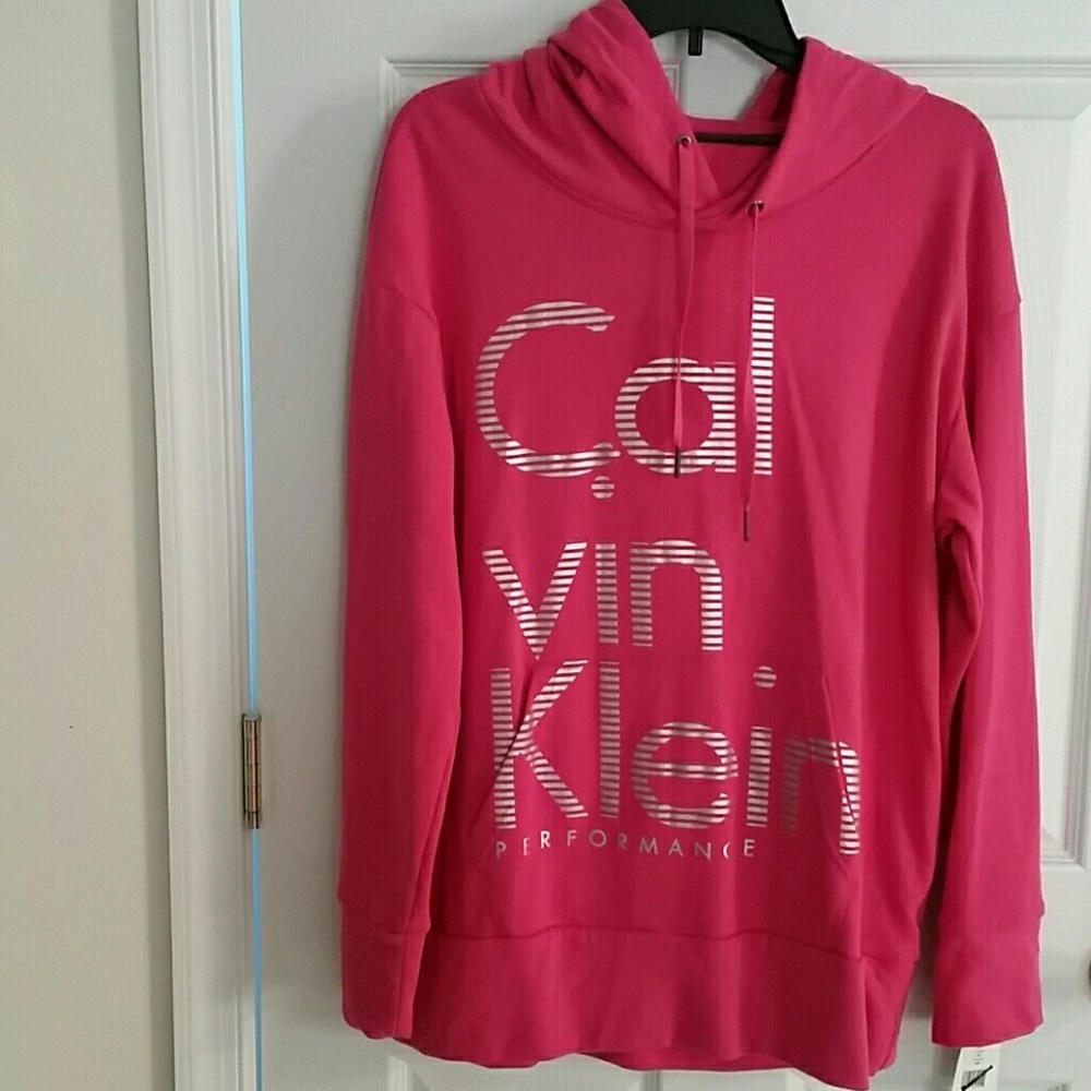 PINK Calvin Klein pull over